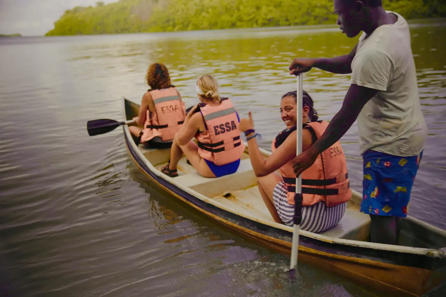 Canoe journey through the mangroves of Tumaco